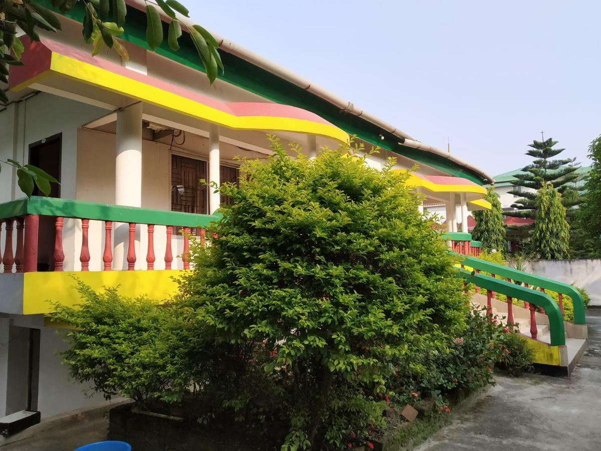 Green Ashiyana Palace Jakhalabandha Exterior photo